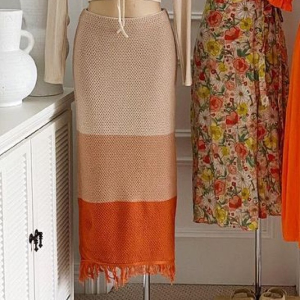 Beachy knit Skirt!